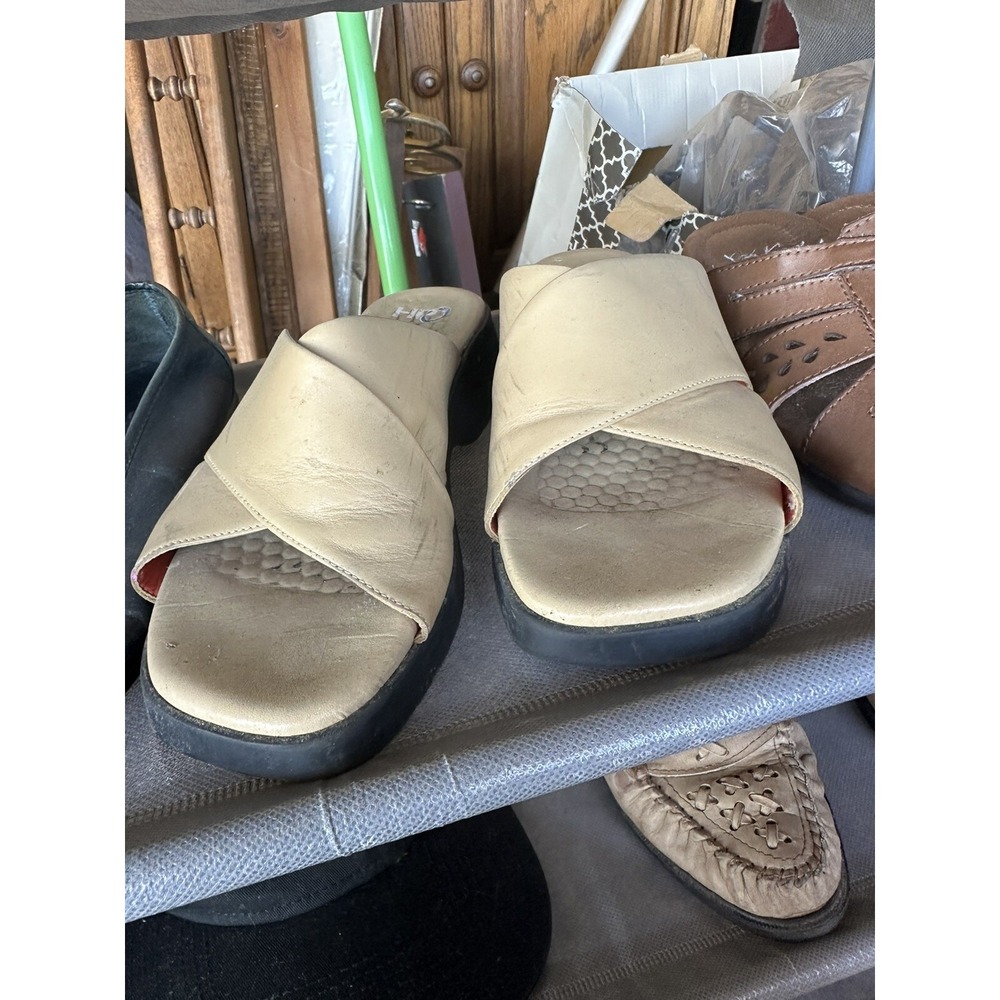 Hush Puppie Womens Sandals